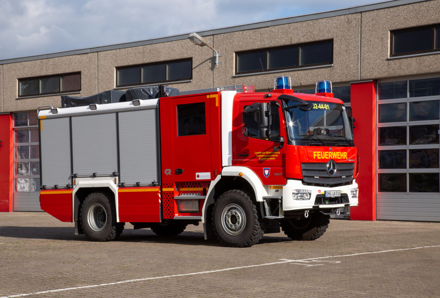 Löschgruppenfahrzeug LF KatS – Freiwillige Feuerwehr Stadthagen